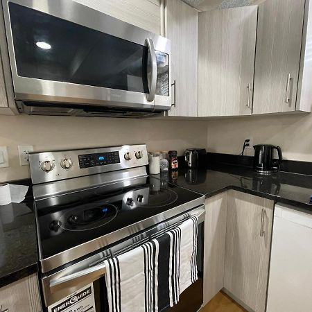 Super Luxury & Cozy Lower Level Apartment In Nw Calgary, Ab Close To Banff Exterior photo