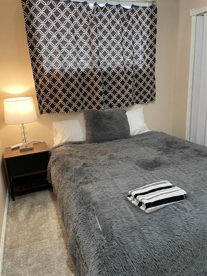 Super Luxury & Cozy Lower Level Apartment In Nw Calgary, Ab Close To Banff Exterior photo